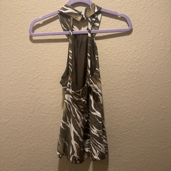 100% Silk Halter Neck Tank size 6 - Picture 4 of 7